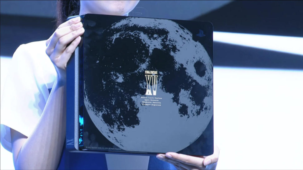 playstation 4 luna edition