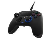 Revolution Pro Controller trequarti